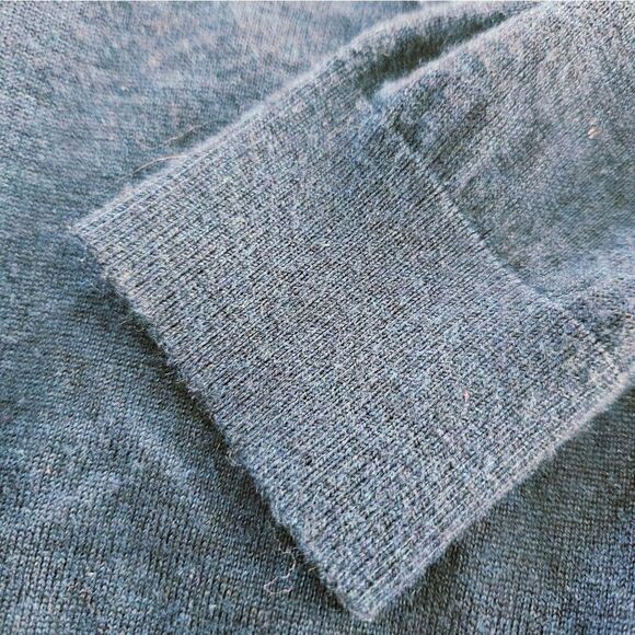 H&M Premium Crewneck Classic Knit Wool Blend Pullover Minimalist Sweater Blue M - Picture 7 of 8